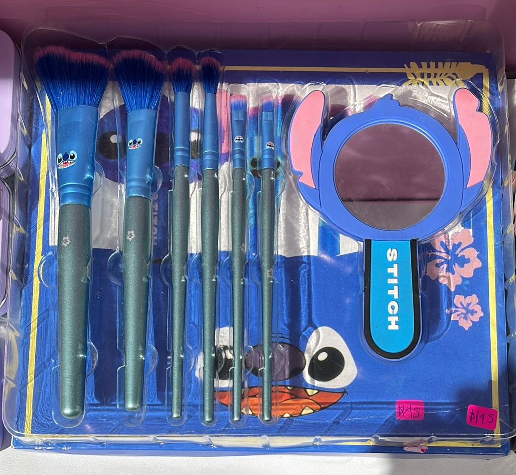 Stitch Makeup Brush set